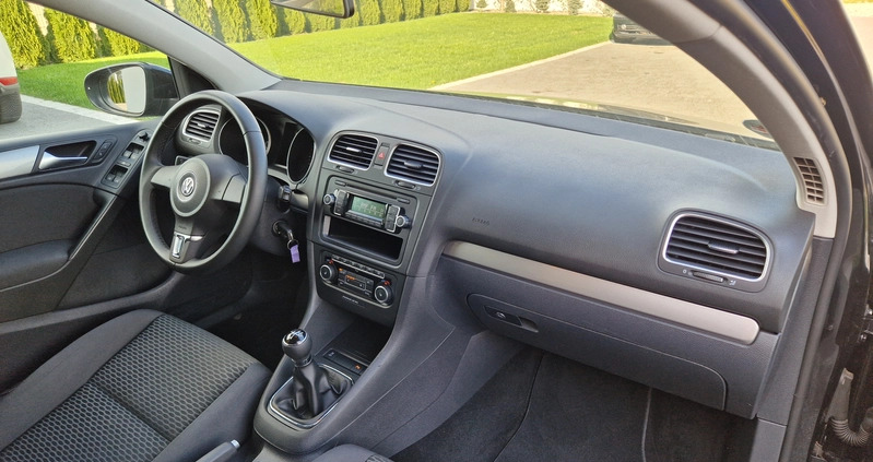 Volkswagen Golf cena 24999 przebieg: 201000, rok produkcji 2011 z Frampol małe 667